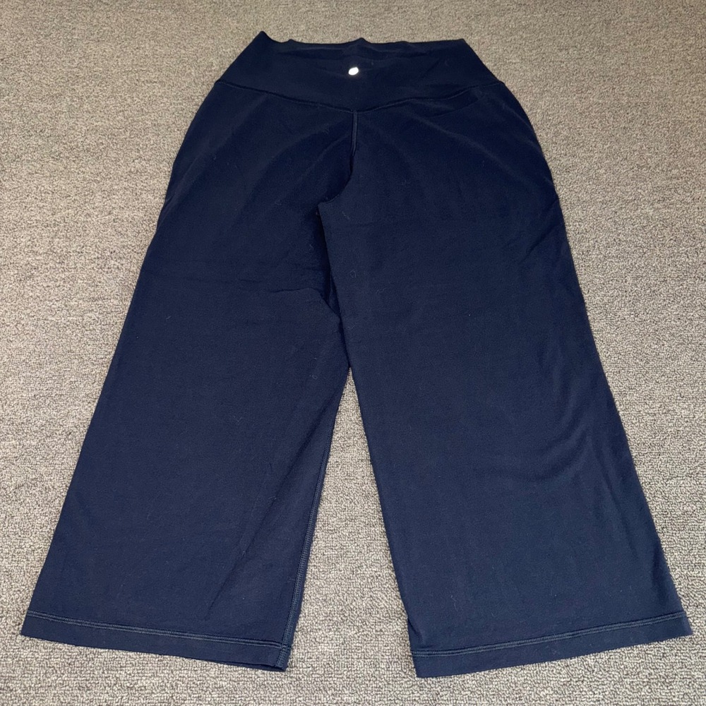 CRZ YOGA Navy Blue High Waisted Wide Leg Crop Pants Side Pockets Size Medium